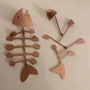 Tory Burch Fish Mismatched Earrings